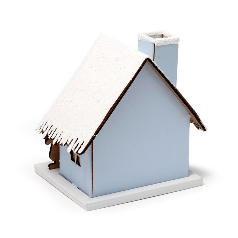 Beautifully crafted Christmas Sleigh Scene House