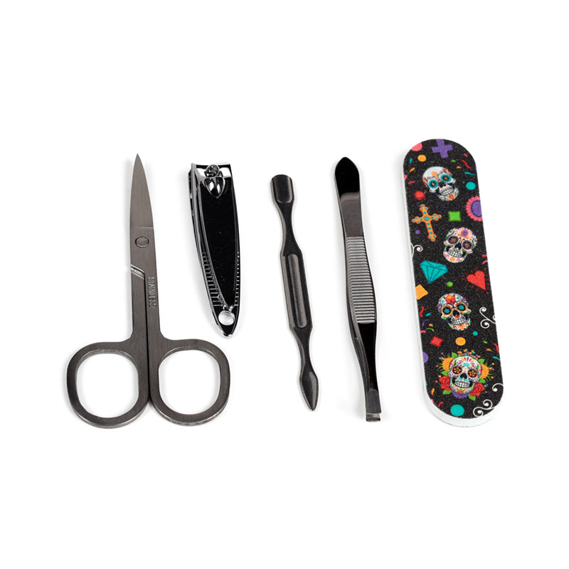 Artistic details of the Day of the Dead manicure set