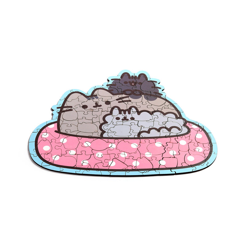 Durable poplar wood used in Pusheen puzzle