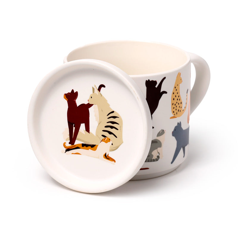 Charming Cat Design on Porcelain Mug