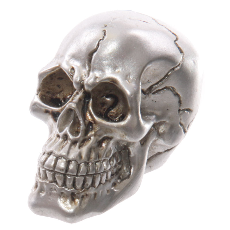 Small skull ornament as a gift idea