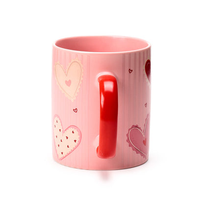 Amore Hearts mug with tea