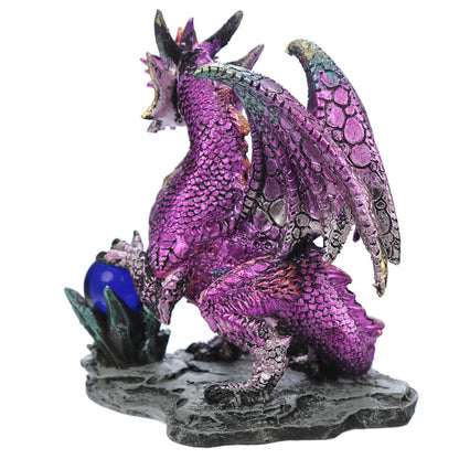 Gothic decor with Soothsayer Dragon Figurine
