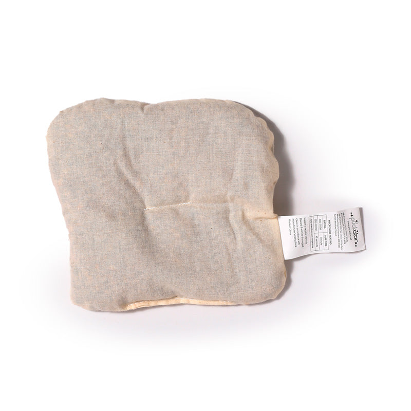 Microwavable heat pack with lavender filling