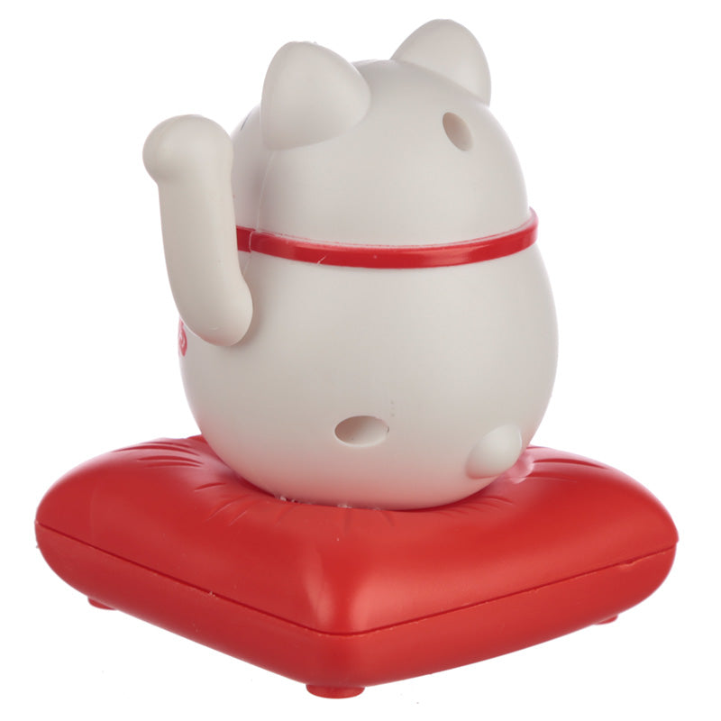 Durable Solar Pal Waving Cat for display