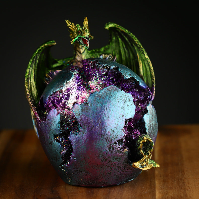 Close-up of the Geode Egg Dragon Figurine