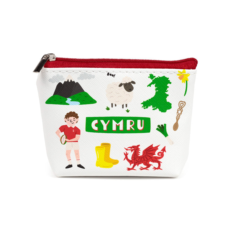 Welsh Dragon purse showcasing Celtic culture