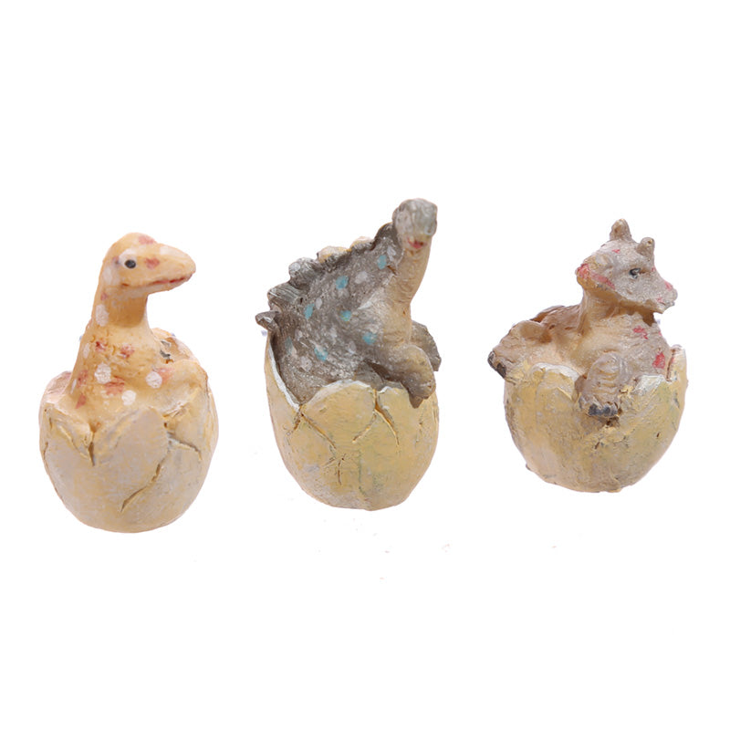 Dinosaur figurine discovered in Dig It Out Kit