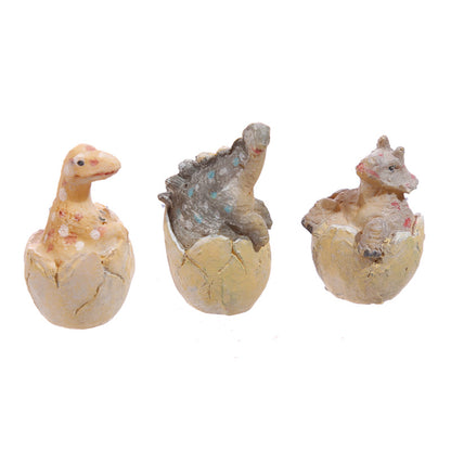 Dinosaur figurine discovered in Dig It Out Kit