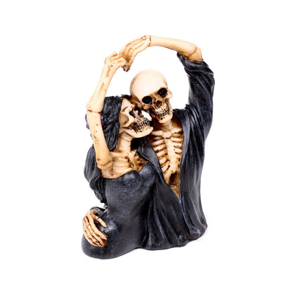 Skeleton Couple Heart Arms Decorative Ornament