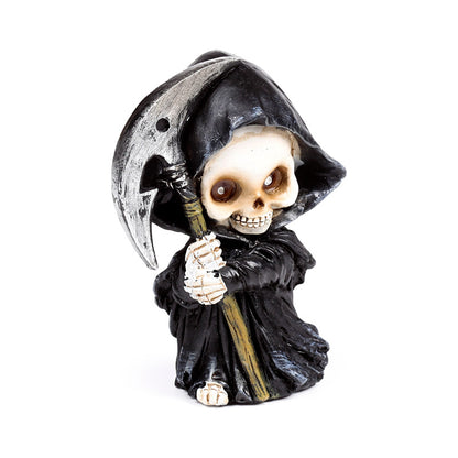 Intricate detailing of Reaper Mini Skull ornament