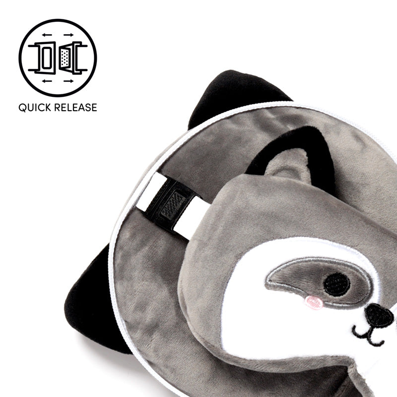 Relaxeazzz travel pillow and eye mask for relaxation