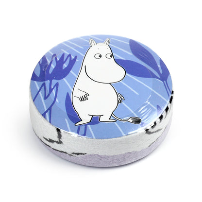 Moomin Tammi Compressed Travel Towel in use