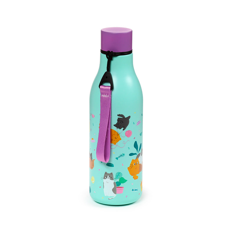 BPA-free insulated bottle with silicone base