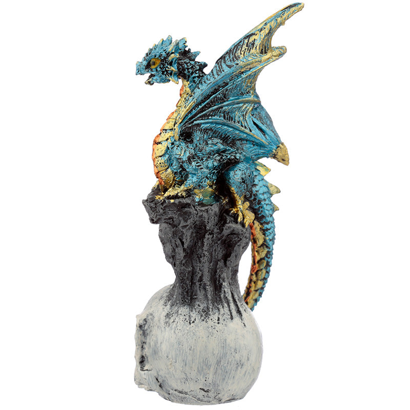 Artistic display of Skull Dragon Dark Legends Dragon Figurine
