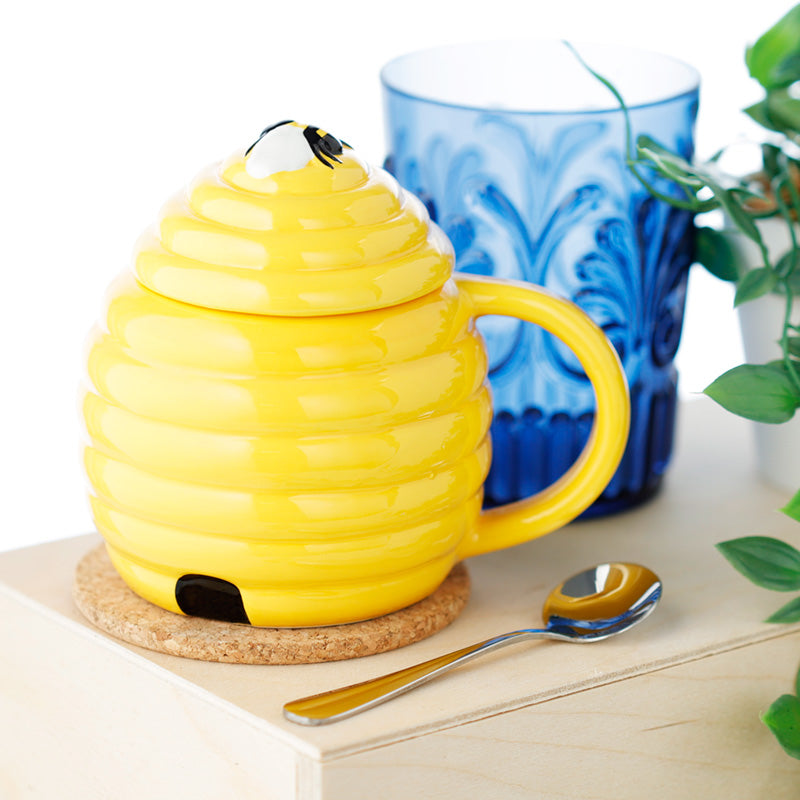 Beehive Shaped Ceramic Mug with Lid - Side View