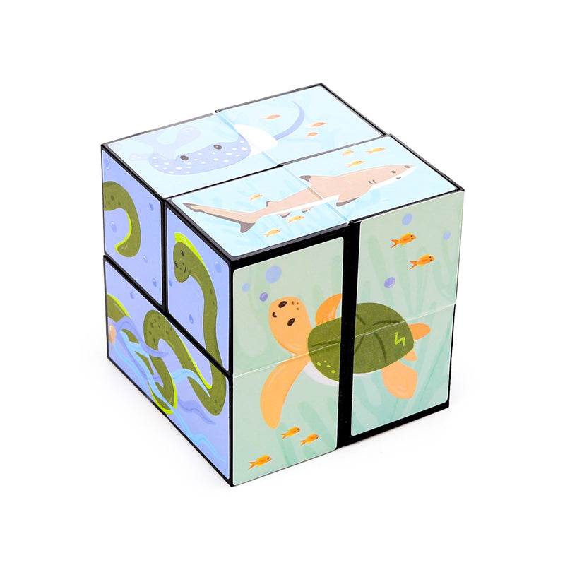 Children playing with Mariniverse Puzzle Cube Toy