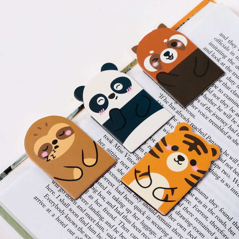 Set of Adoramals Wild Magnetic Bookmarks in assorted animal shapes
