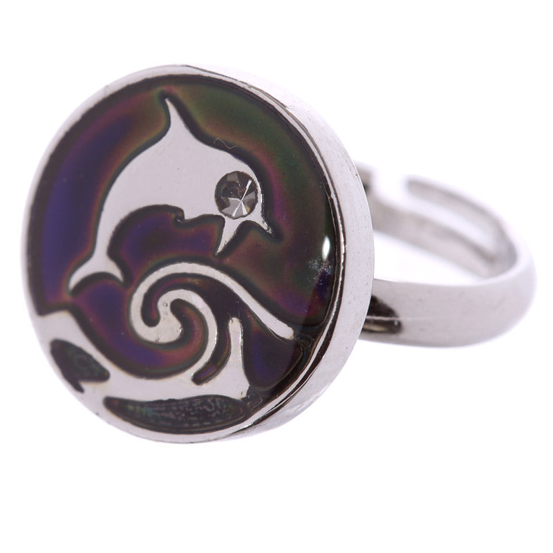 Colourful Mood Ring showcasing vibrant colour changes